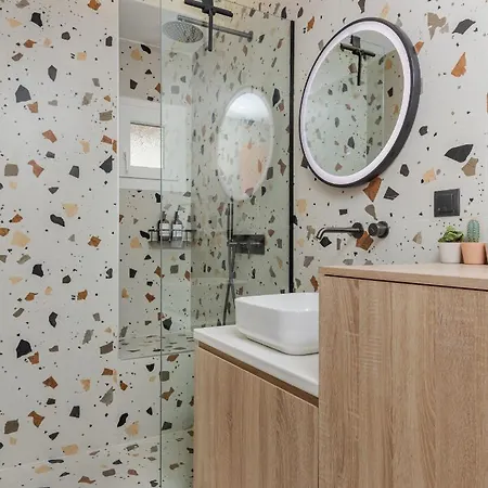 Oasis Diamond Apartman *